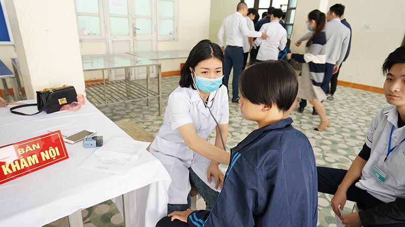 TỔ CHỨC KHÁM SỨC KHỎE CHO HỌC SINH KHỐI 10 THPT VÀ HỆ 02 VĂN BẰNG, KHÓA HỌC 2020 – 2023