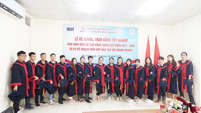 GIẢI ĐÁP THẮC MẮC: BẰNG TRUNG CẤP, CAO ĐẲNG TỪ XA (ONLINE) CÓ GIÁ TRỊ KHÔNG?