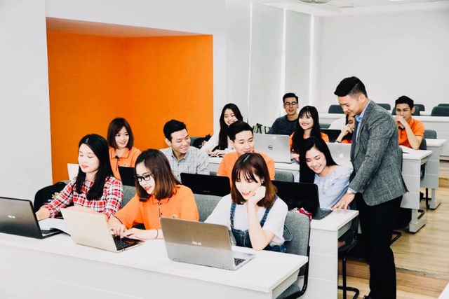 CHỌN NGHỀ THEO NHÃN MÁC DỄ LỆCH SỞ TRƯỜNG