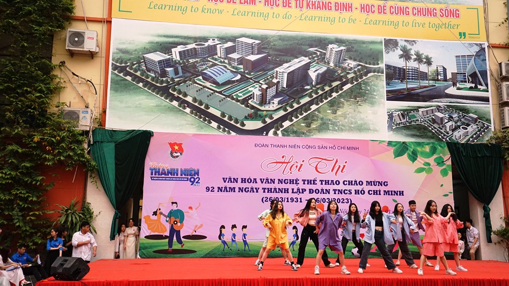 SÔI NỔI CÁC HOẠT ĐỘNG VĂN HÓA, VĂN NGHỆ, TDTT CHÀO MỪNG 92 NĂM NGÀY THÀNH LẬP ĐOÀN TNCS HỒ CHÍ MINH 26/03/1931 – 26/03/2023