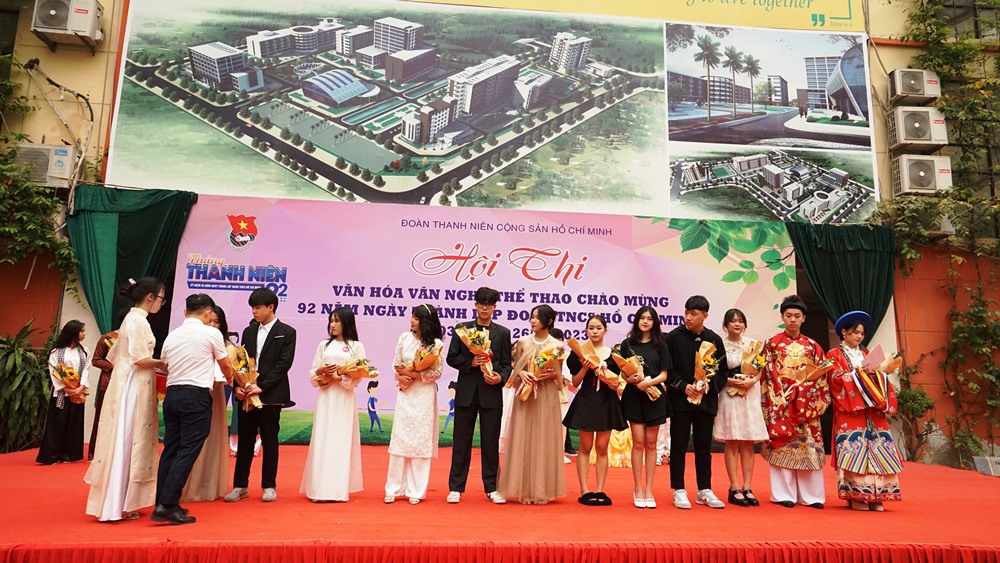 SÔI NỔI CÁC HOẠT ĐỘNG VĂN HÓA, VĂN NGHỆ, TDTT CHÀO MỪNG 92 NĂM NGÀY THÀNH LẬP ĐOÀN TNCS HỒ CHÍ MINH 26/03/1931 – 26/03/2023