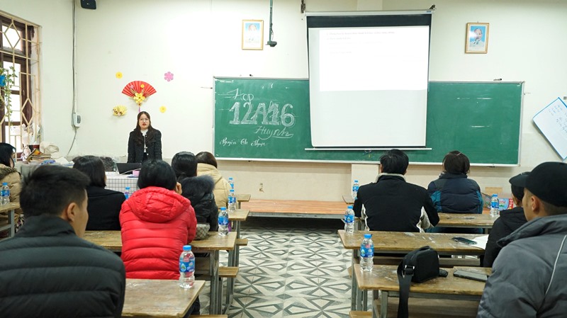 HỌP PHỤ HUYNH CUỐI HỌC KỲ I NĂM HỌC 2023 - 2024 NGHIÊM TÚC – THIẾT THỰC VÀ ĐỒNG THUẬN