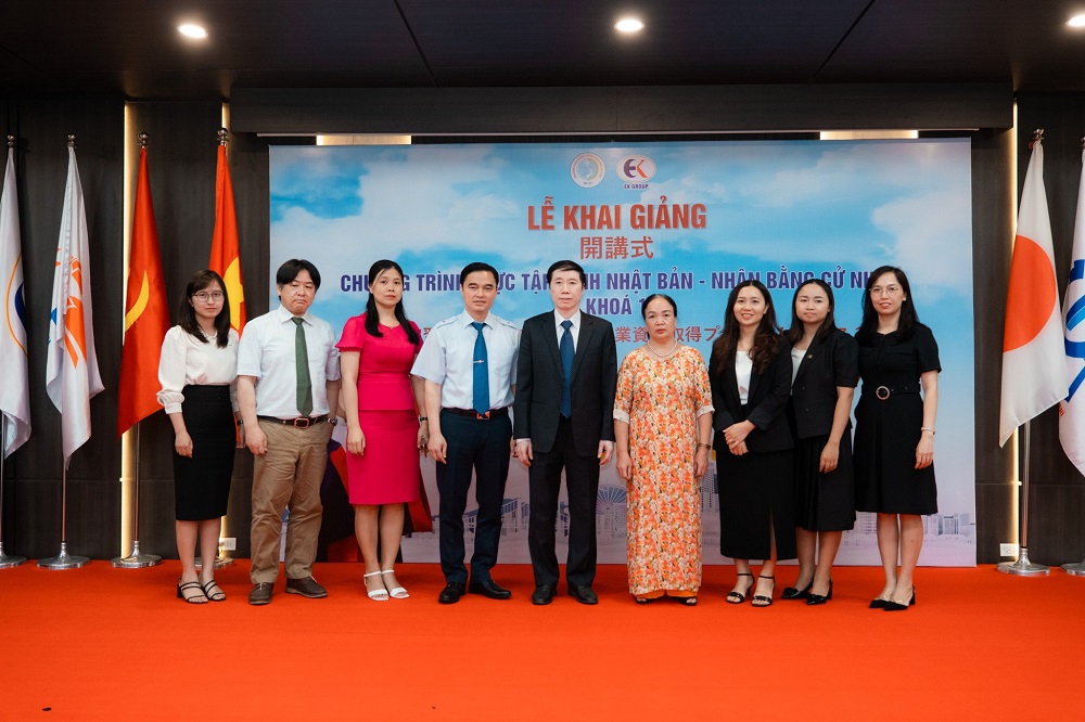 ẢNH LỄ KHAI GIẢNG CHƯƠNG TRÌNH TTS NHẬT BẢN NHẬN BẰNG CAO ĐẲNG KHÓA I