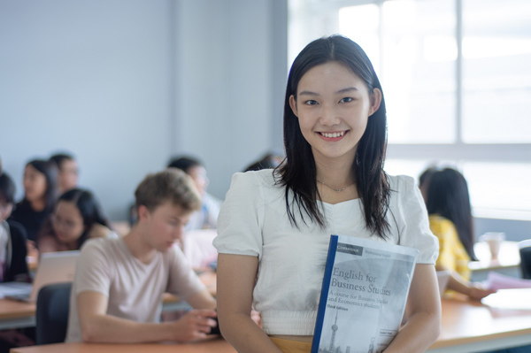 CƠ HỘI NÀO CHO SINH VIÊN KINH TẾ LÀM VIỆC TRÁI NGÀNH?