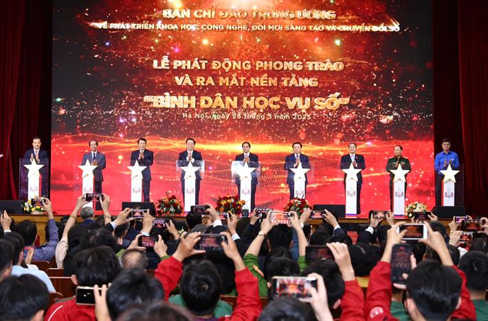 LỄ PHÁT ĐỘNG PHONG TRÀO VÀ RA MẮT NỀN TẢNG 