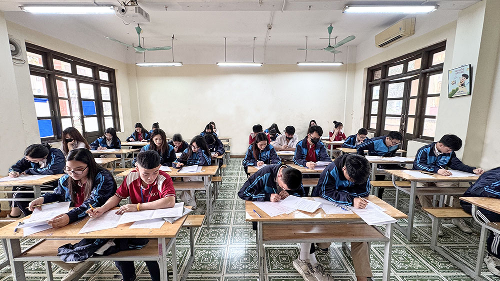 KIỂM TRA CUỐI HỌC KỲ I (K11) TRẬT TỰ – NGHIÊM TÚC – ĐÚNG QUY CHẾ