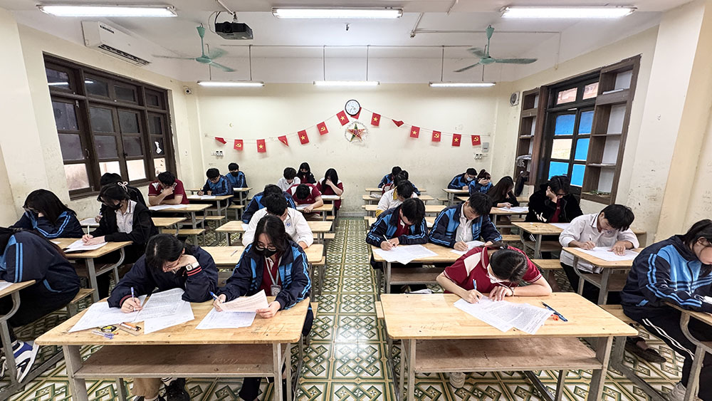 KIỂM TRA CUỐI HỌC KỲ I (KHỐI 12) TRẬT TỰ – NGHIÊM TÚC – ĐÚNG QUY CHẾ