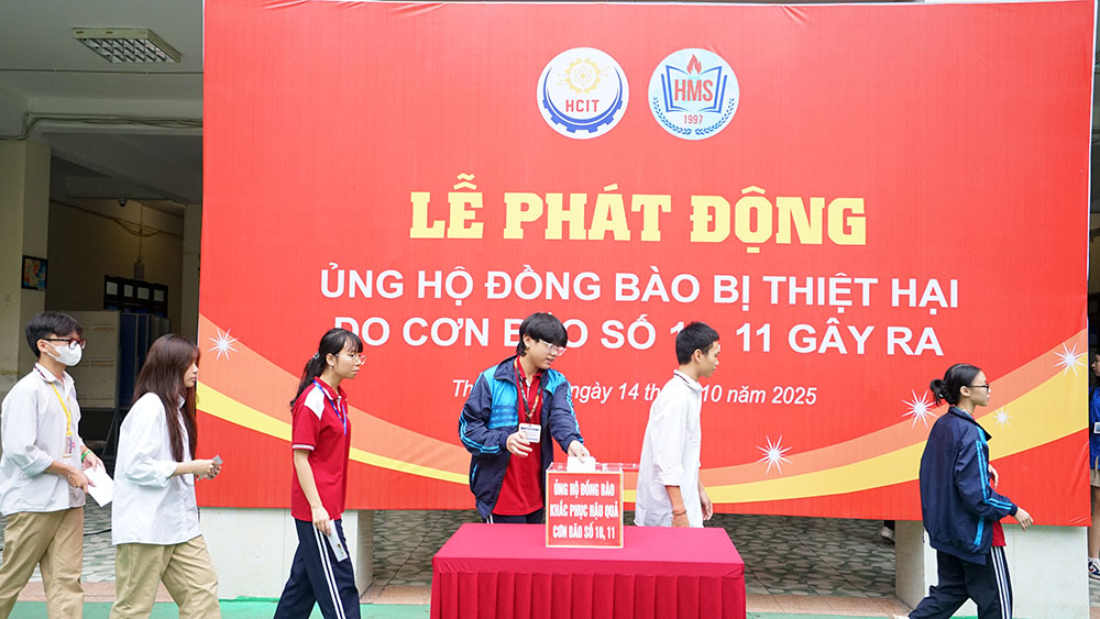 LỄ QUYÊN GÓP ỦNG HỘ ĐỒNG BÀO BỊ THIỆT HẠI DO CƠN BÃO SỐ 10 VÀ SỐ 11 GÂY RA