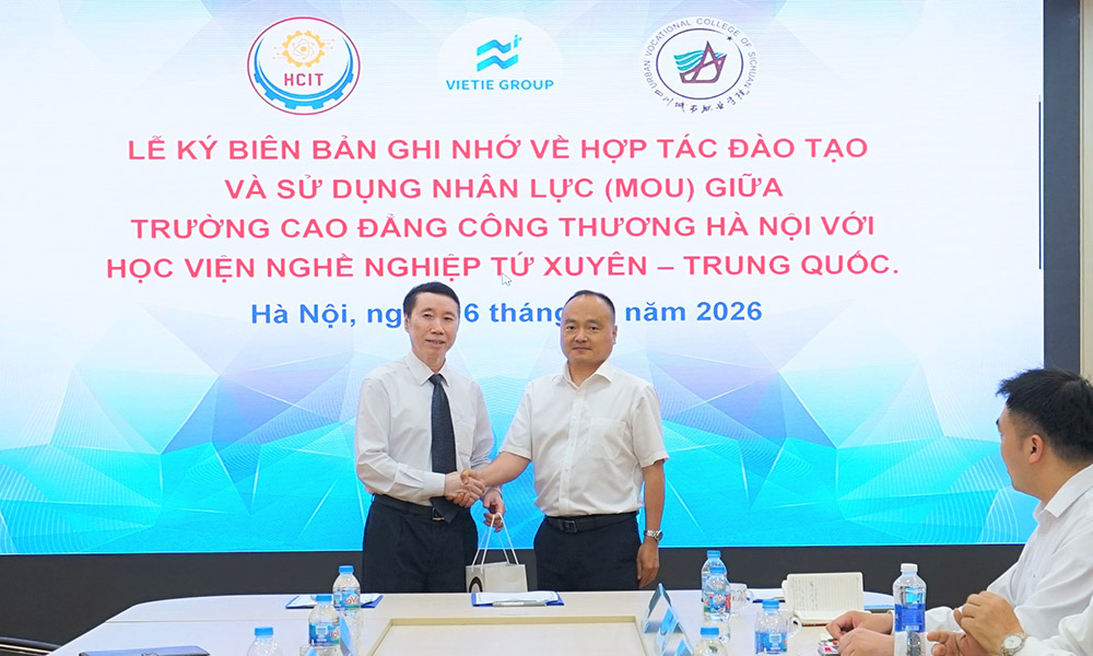 LỄ KÝ BIÊN BẢN GHI NHỚ VỀ  HỢP TÁC ĐÀO TẠO VÀ SỬ DỤNG NHÂN LỰC (MOU)