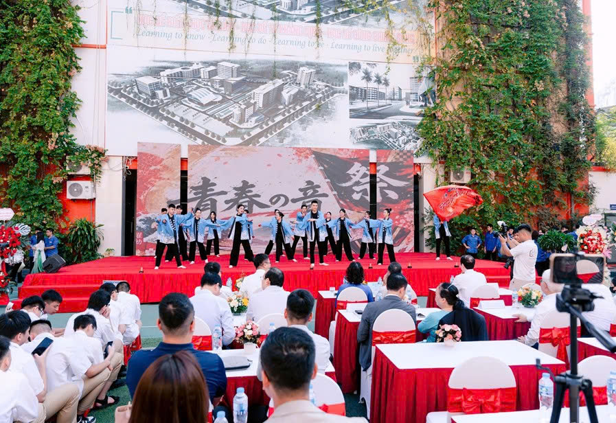 LỄ KHAI GIẢNG KHÓA HỌC 2026 - 2029  TRANG TRỌNG – NGHIÊM TÚC – ĐÚNG NGHI THỨC   