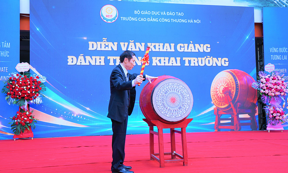 LỄ KHAI GIẢNG KHÓA HỌC 2026 - 2029  TRANG TRỌNG – NGHIÊM TÚC – ĐÚNG NGHI THỨC   