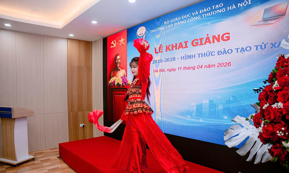 LỄ KHAI GIẢNG KHÓA HỌC 2026 – 2028  HÌNH THỨC ĐÀO TẠO TỪ XA