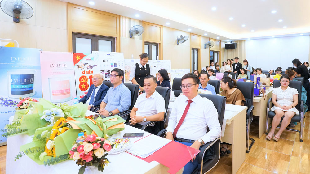 BẢO VỆ ĐỒ ÁN THIẾT KẾ ĐỒ HỌA ỨNG DỤNG NGHIÊM TÚC – SÁNG TẠO – THỰC TIỄN