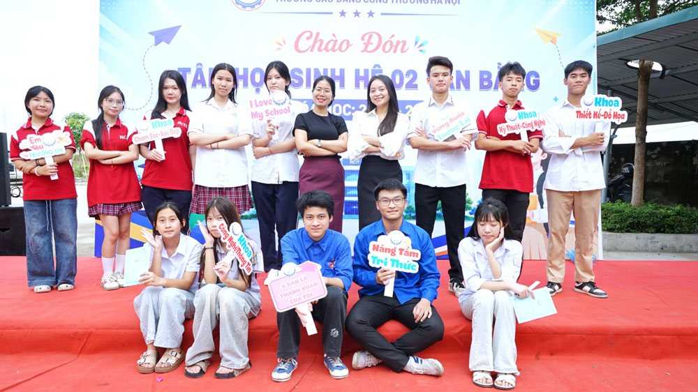 CHÀO ĐÓN TÂN HỌC SINH HỆ 02 VĂN BẰNG,  KHÓA HỌC 2026 – 2029 TẬP TRUNG, NHẬP HỌC