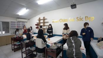 ẢNH THỰC HÀNH NGÀNH CHĂM SÓC SẮC ĐẸP