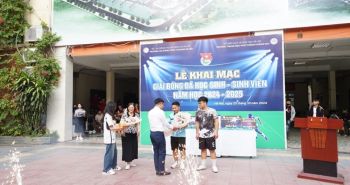 ẢNH KHAI MẠC GIẢI BÓNG ĐÁ NAM MINI HỌC SINH SINH VIÊN NĂM 2024