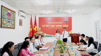 LỄ KẾT NẠP ĐẢNG VIÊN MỚI NĂM 2024