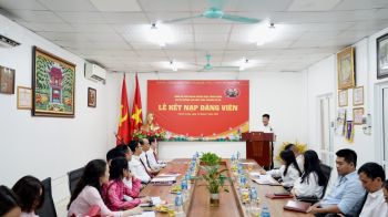 LỄ KẾT NẠP ĐẢNG VIÊN MỚI NĂM 2024