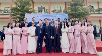 LỄ KỶ NIỆM 43 NĂM NGÀY NHÀ GIÁO VIỆT NAM (20/11/1982 – 20/11/2025) TẠI CƠ SỞ 2 – VĨNH THỊNH