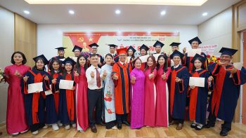 LỄ BẾ GIẢNG VÀ TRAO BẰNG TỐT NGHIỆP CAO ĐẲNG,   KHOÁ HỌC 2023-2025 TRANG TRỌNG VÀ Ý NGHĨA