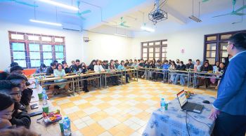 TĂNG CƯỜNG GIÁO DỤC, TUYÊN TRUYỀN VỀ CÁC BIỆN PHÁP VỆ SINH PHÒNG CHỐNG BỆNH CHO HỌC SINH, SINH VIÊN