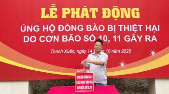 LỄ QUYÊN GÓP ỦNG HỘ ĐỒNG BÀO BỊ THIỆT HẠI DO CƠN BÃO SỐ 10 VÀ SỐ 11 GÂY RA