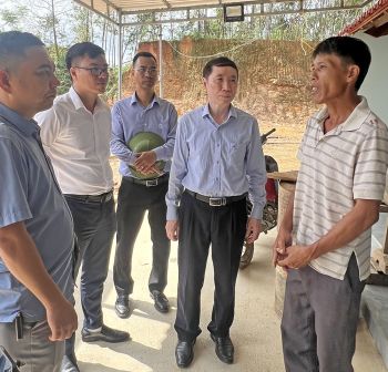 CHUNG TAY HƯỚNG VỀ MIỀN TRUNG – LAN TỎA YÊU THƯƠNG