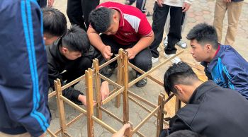 HOẠT ĐỘNG TRẢI NGHIỆM GIÁO DỤC DI SẢN HƯỚNG VỀ  LỊCH SỬ TRUYỀN THỐNG T25