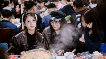 HOẠT ĐỘNG TRẢI NGHIỆM GIÁO DỤC DI SẢN HƯỚNG VỀ  LỊCH SỬ TRUYỀN THỐNG T25