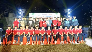 HOẠT ĐỘNG TRẢI NGHIỆM  GIÁO DỤC DI SẢN TRUYỀN THỐNG CÁCH MẠNG