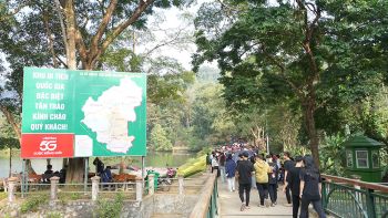 HOẠT ĐỘNG TRẢI NGHIỆM  GIÁO DỤC DI SẢN TRUYỀN THỐNG CÁCH MẠNG