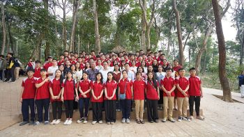 HOẠT ĐỘNG TRẢI NGHIỆM  GIÁO DỤC DI SẢN TRUYỀN THỐNG CÁCH MẠNG