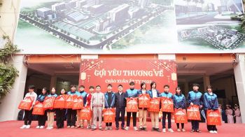 CHÙM ẢNH VUI TẾT NGUYÊN ĐÁN ẤT TỴ 2025 