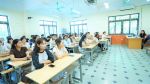 TƯNG BỪNG ĐÓN TIẾP SINH VIÊN  TẬP TRUNG NHẬP HỌC