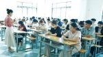 TƯNG BỪNG ĐÓN TIẾP SINH VIÊN  TẬP TRUNG NHẬP HỌC