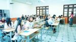 TƯNG BỪNG ĐÓN TIẾP SINH VIÊN  TẬP TRUNG NHẬP HỌC