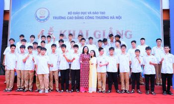 LỄ KHAI GIẢNG KHÓA HỌC 2026 - 2029  TRANG TRỌNG – NGHIÊM TÚC – ĐÚNG NGHI THỨC   