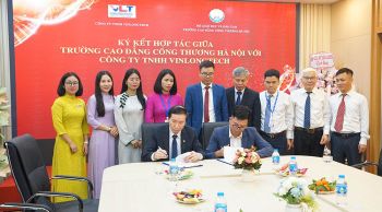 LỄ BẾ GIẢNG VÀ TRAO BẰNG TỐT NGHIỆP CAO ĐẲNG TRANG TRỌNG - NGHIÊM TÚC - ĐÚNG NGHI THỨC