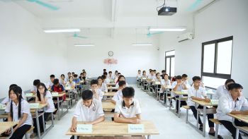 CHÀO ĐÓN TÂN HỌC SINH HỆ 02 VĂN BẰNG,  KHÓA HỌC 2026 – 2029 TẬP TRUNG, NHẬP HỌC